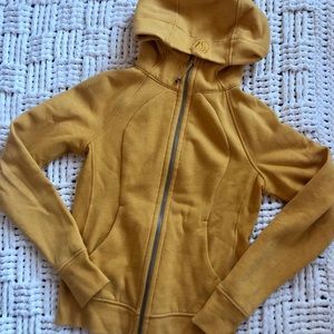 lululemon scuba hoodie 💛